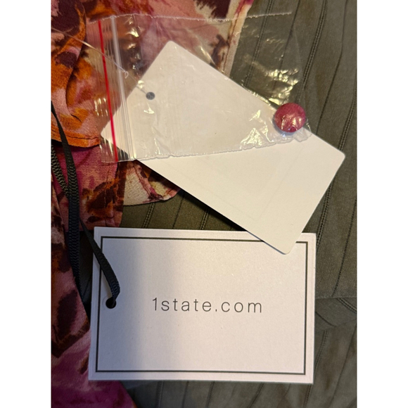 1. STATE Floral Flutter Sleeve Blouse – Pink/Orange Print – Size XL – - Picture 4 of 5